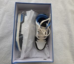 Men's Blue and White Sneakers. 100 Genuine Leather.